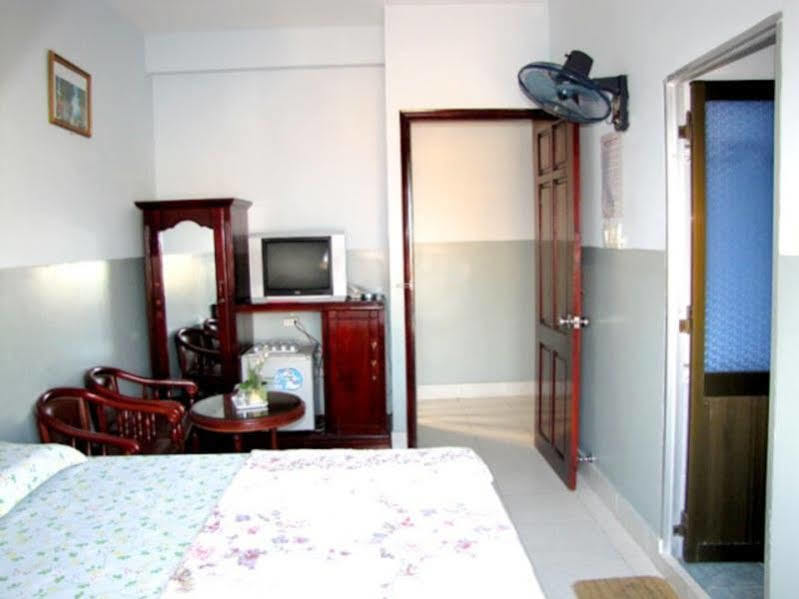 Tuan Vinh Hotel Vung Tau Exterior foto