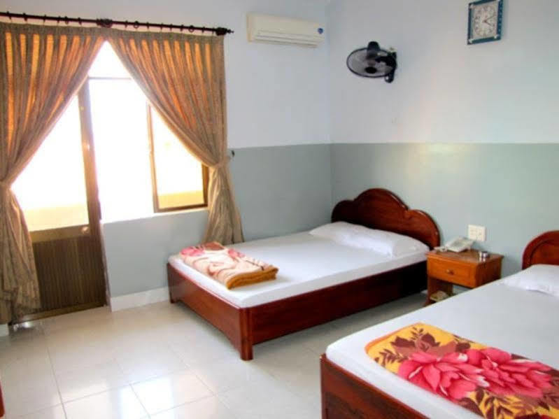 Tuan Vinh Hotel Vung Tau Exterior foto